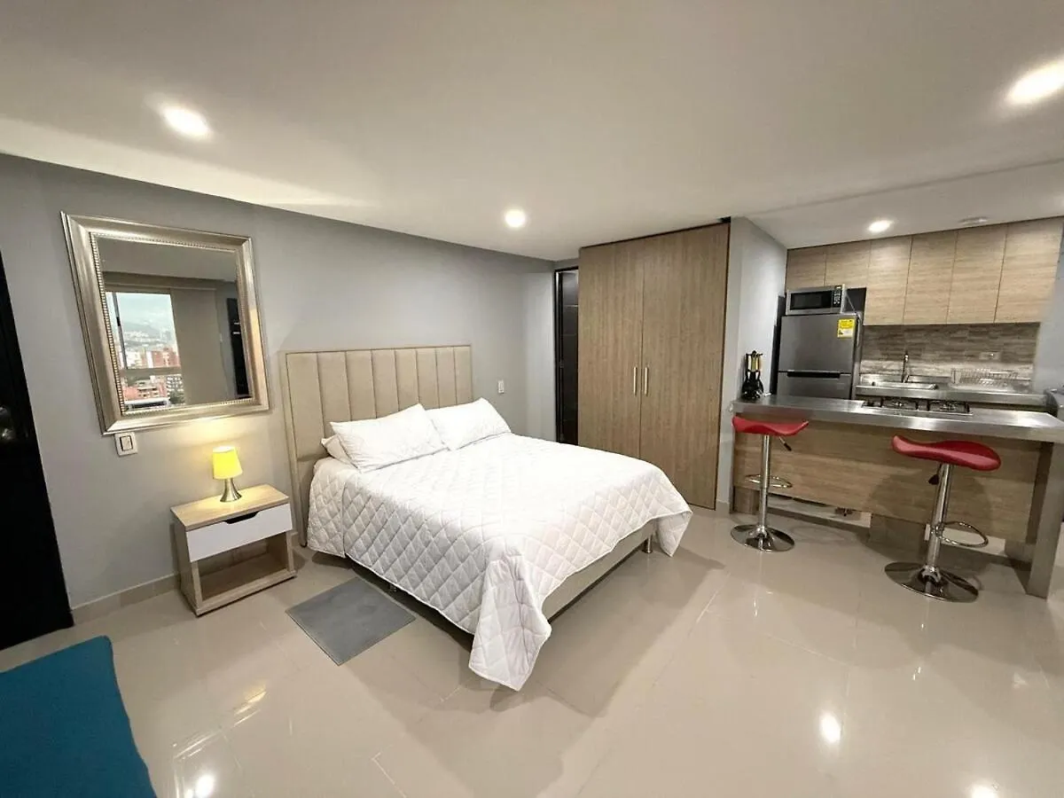 Apartamento Hermoso Apartamento, En El Poblado Medellín Colombia