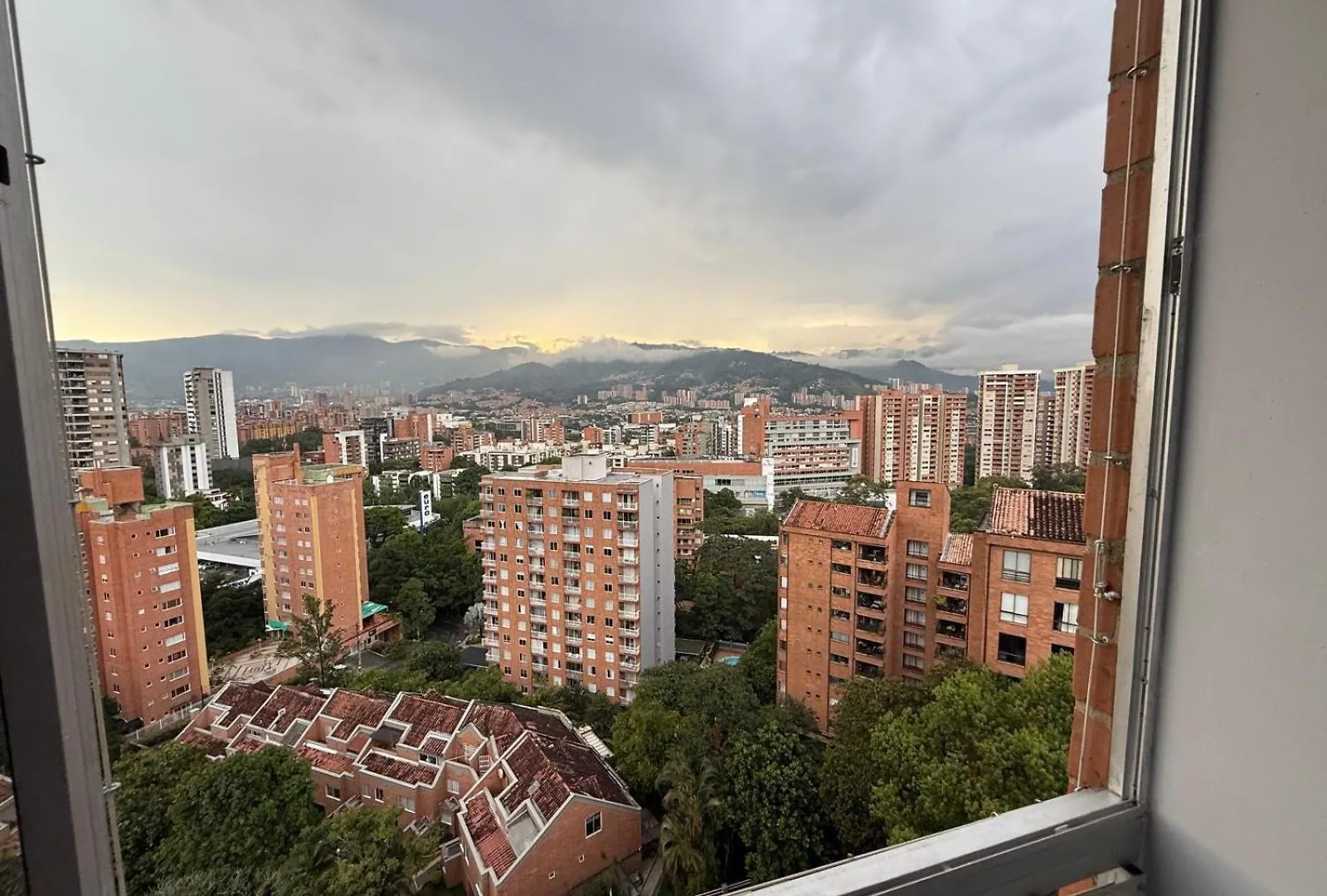 Διαμέρισμα Hermoso Apartamento, En El Poblado Μεντεγίν